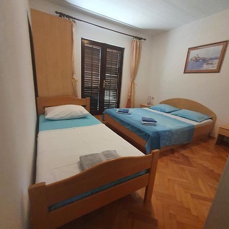 Apartments Karlo Омиш Номер фото
