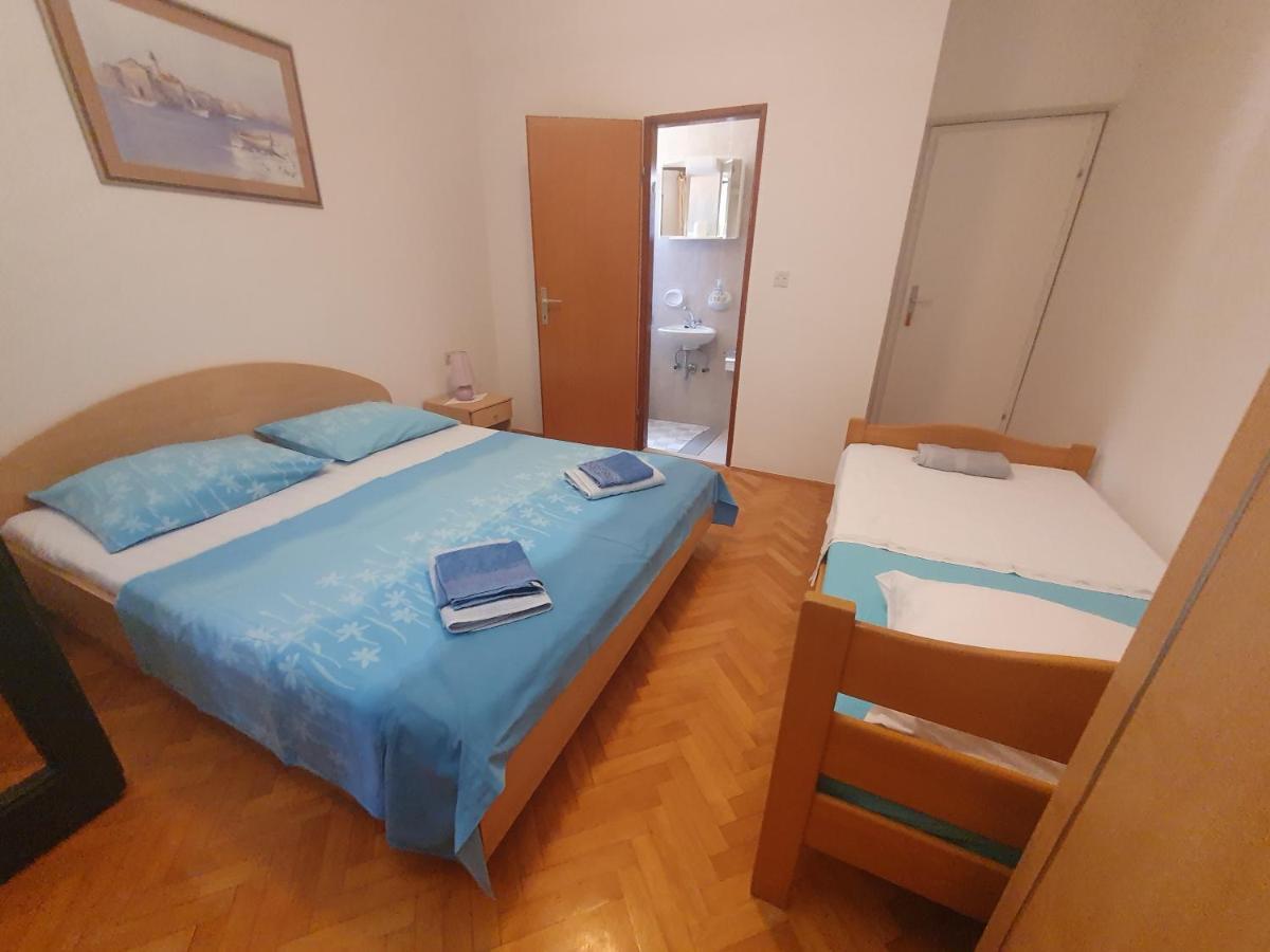Apartments Karlo Омиш Экстерьер фото